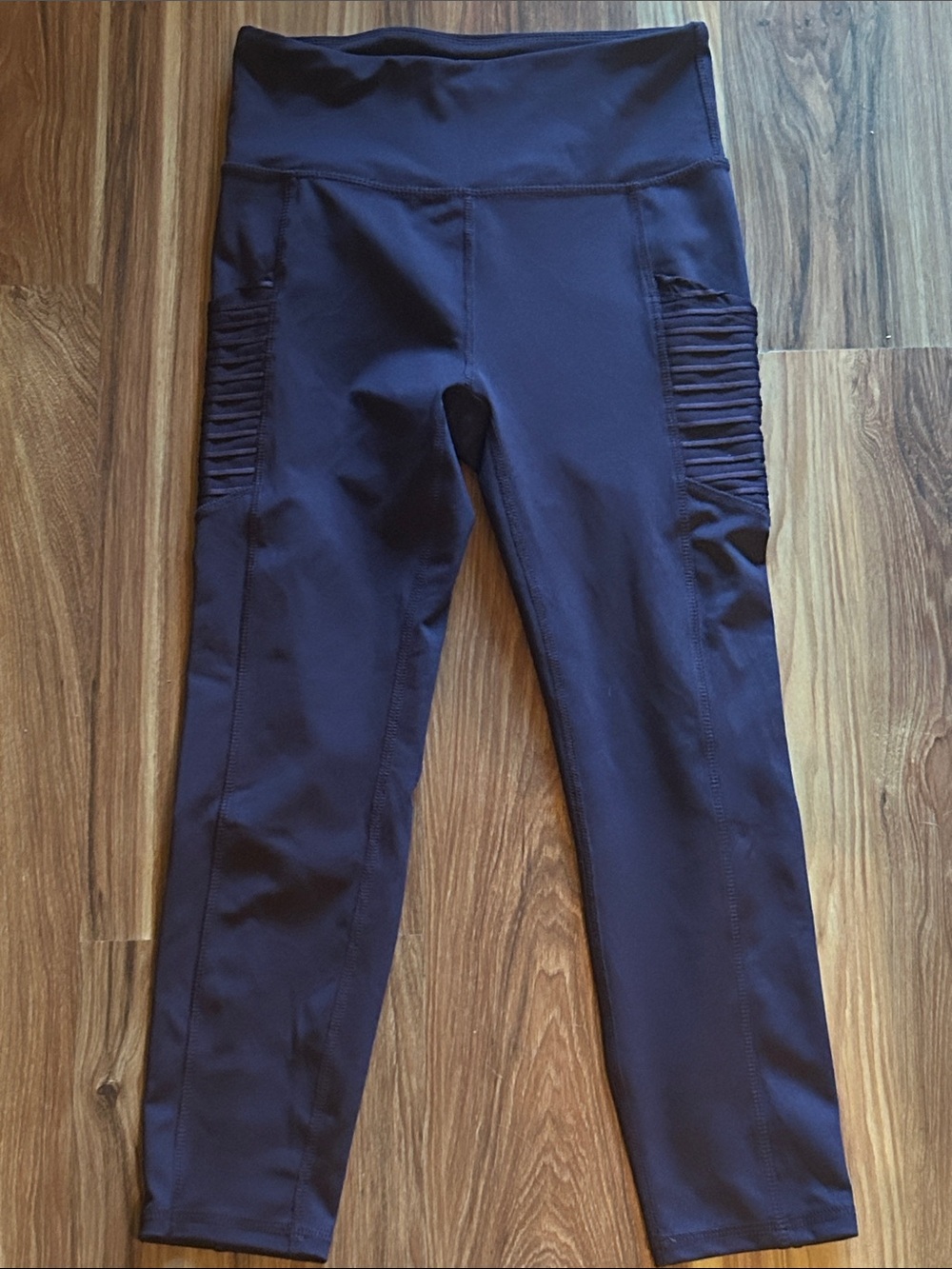 Bally Deep Purple Active Leggings with Side Mesh Pockets